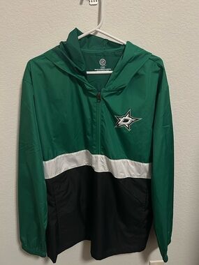 Dallas Stars Green Pullover Windbreaker with Hood